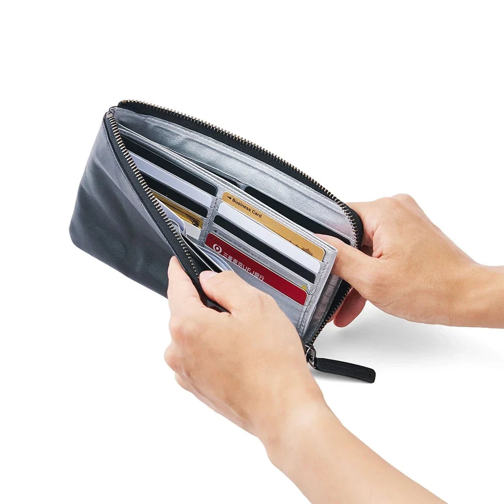 Card pockets inside the hmny leather card wallet