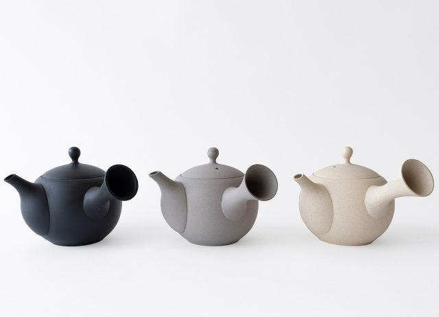 Tokoname-yaki teapot | IROIRO 01 - JINSUI -
