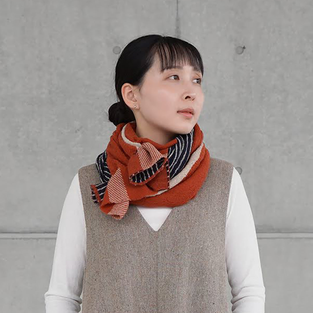 Wearing the wine nitorito sora snood