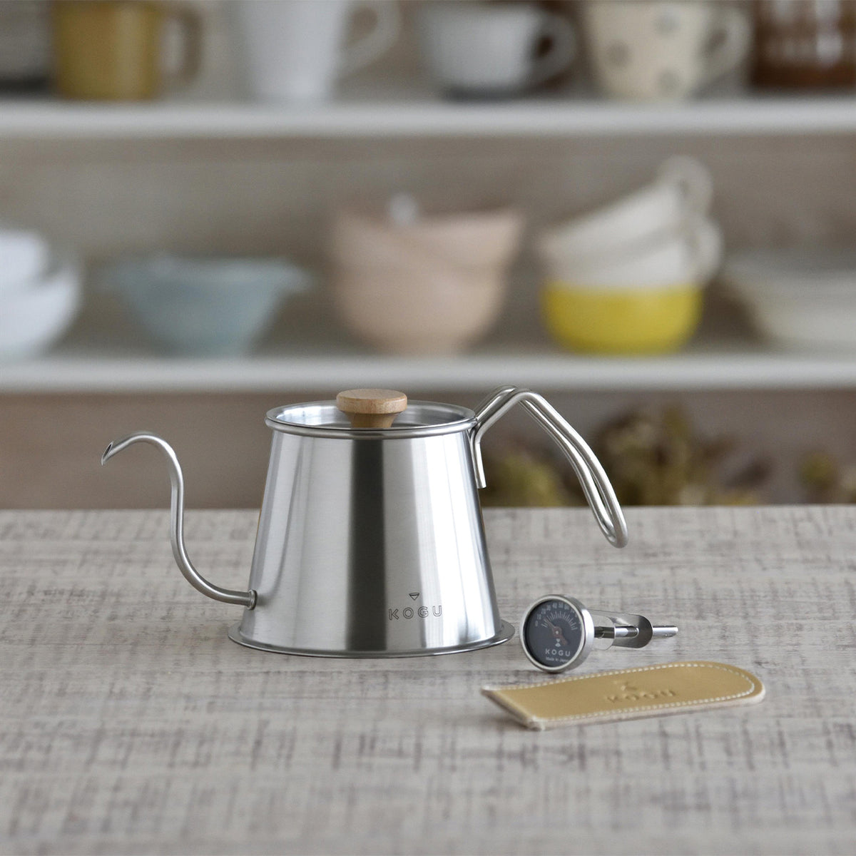 Silver Two Drip Pot Pro with thermometer and leather handle cover