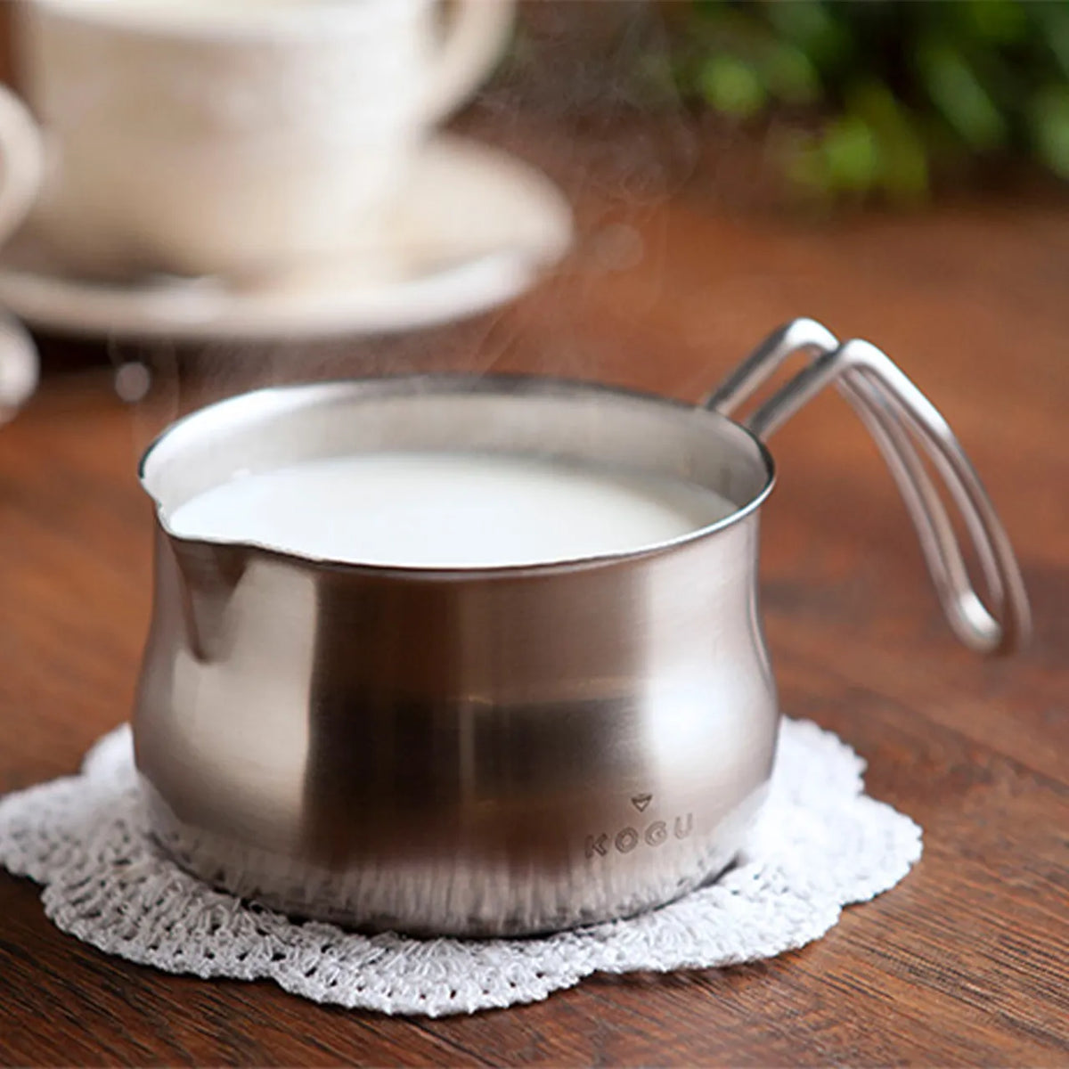 Coffee Kogu leather handle cover for drip pots