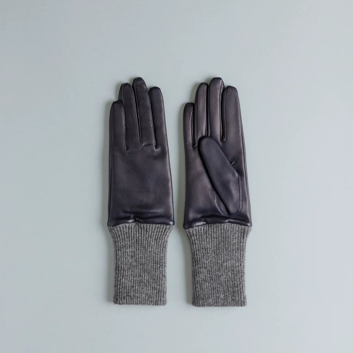 Kuroda women’s lambskin leather gloves with knit cuff in navy #Color_Navy