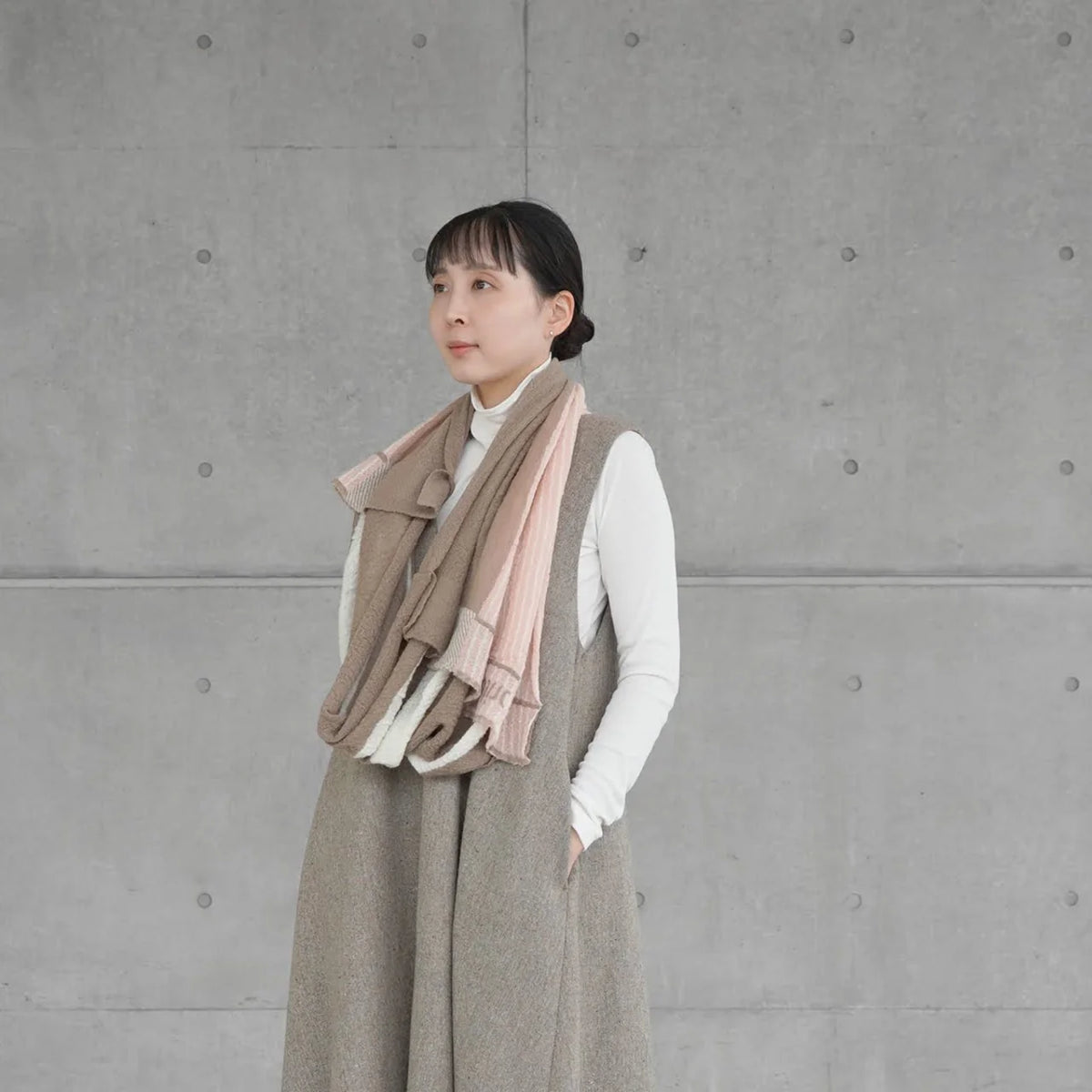 nitorito sora wool snood in beige #Color_Beige