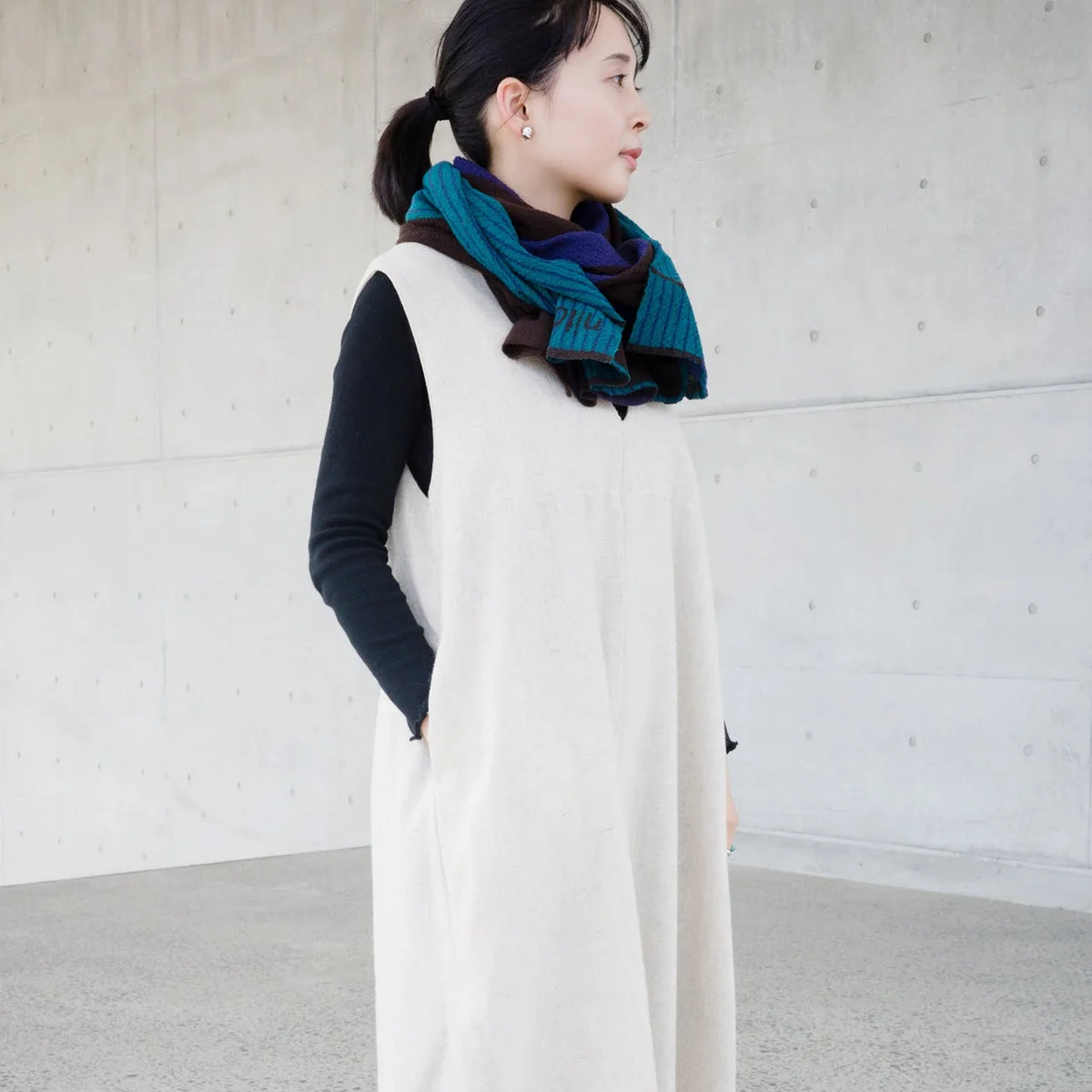 Wearing the brown nitorito sora snood