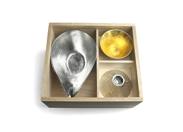 [Gift set] 후지산 FUJIYAMA 주석 및 금박 사케 세트 - 노우사쿠-