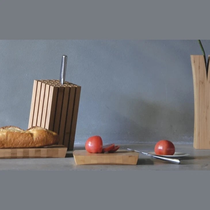 TEORI SPLIT knife stand with bread and vegetables