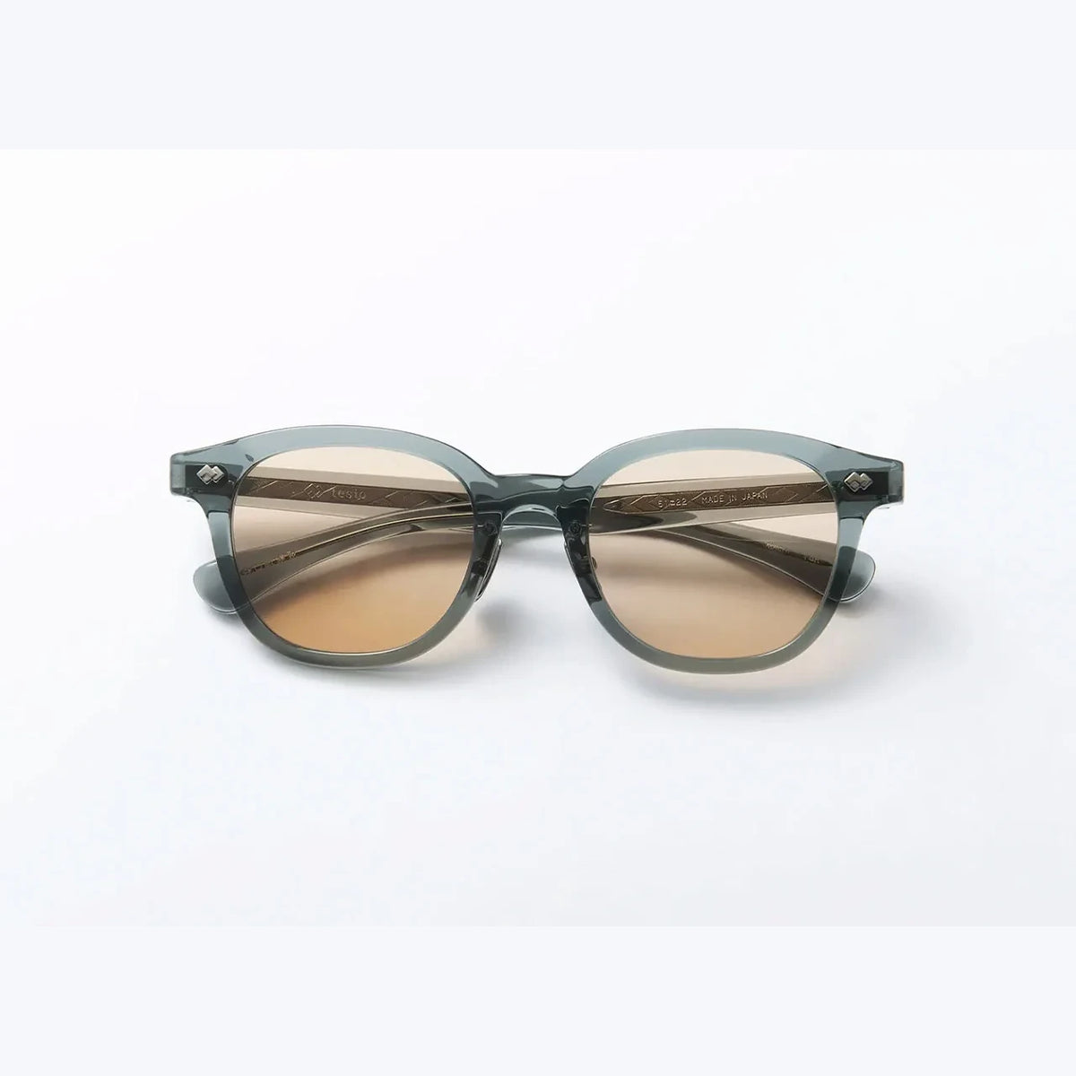tesio MACHI sunglasses in tail green, front view #Color_Tail Green