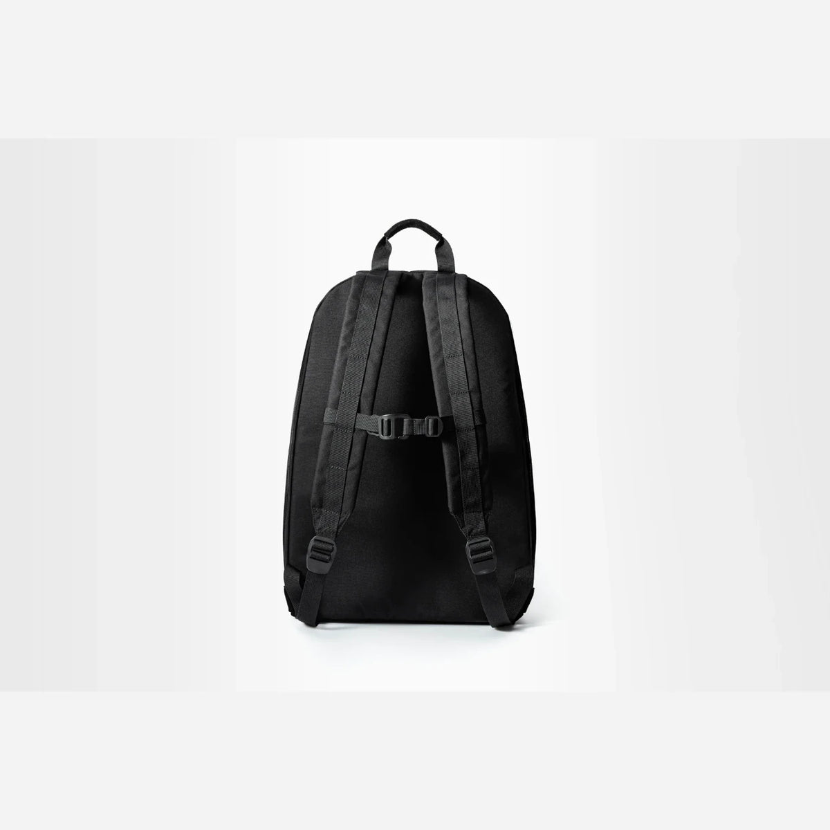 THE DAY PACK in black, front view